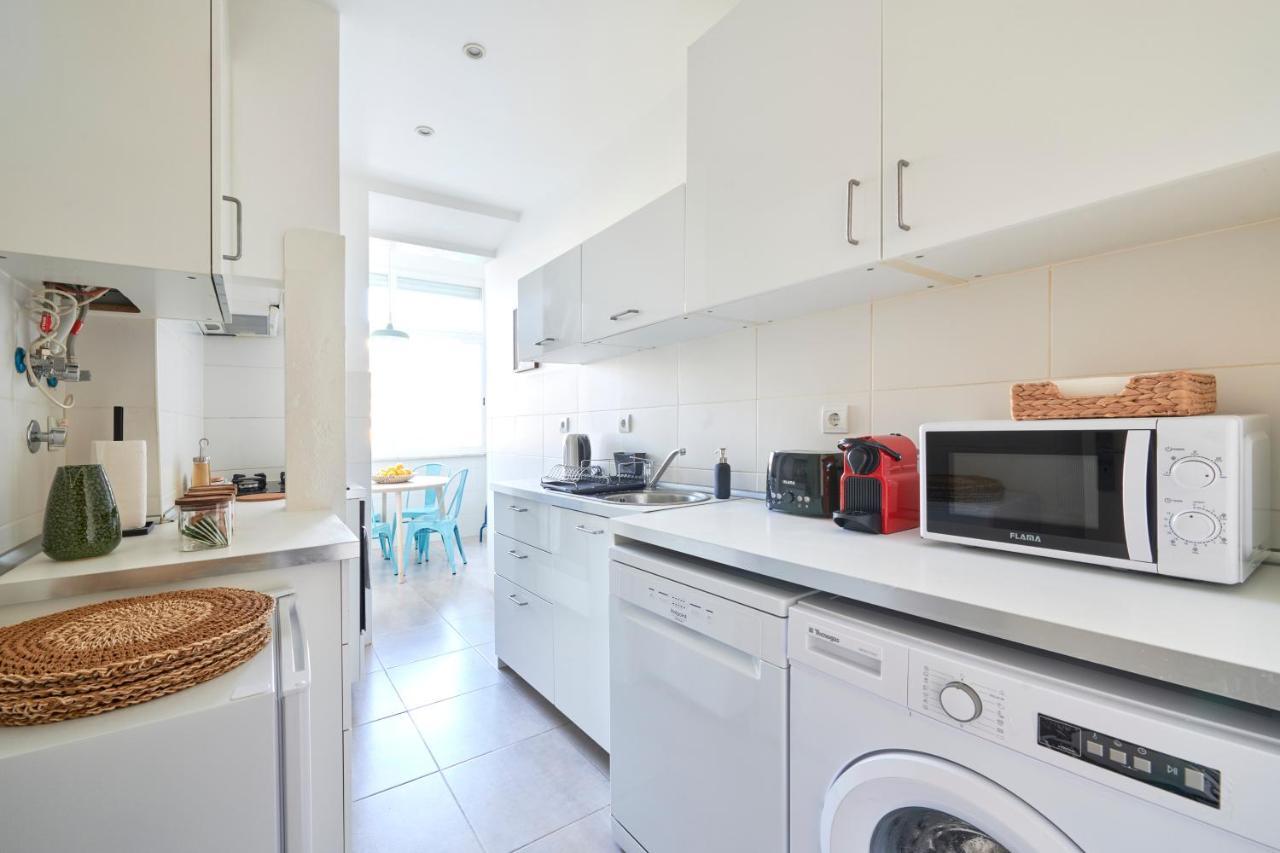 Quiet And Central 2Br Apt, By Timecooler Lisboa Dış mekan fotoğraf