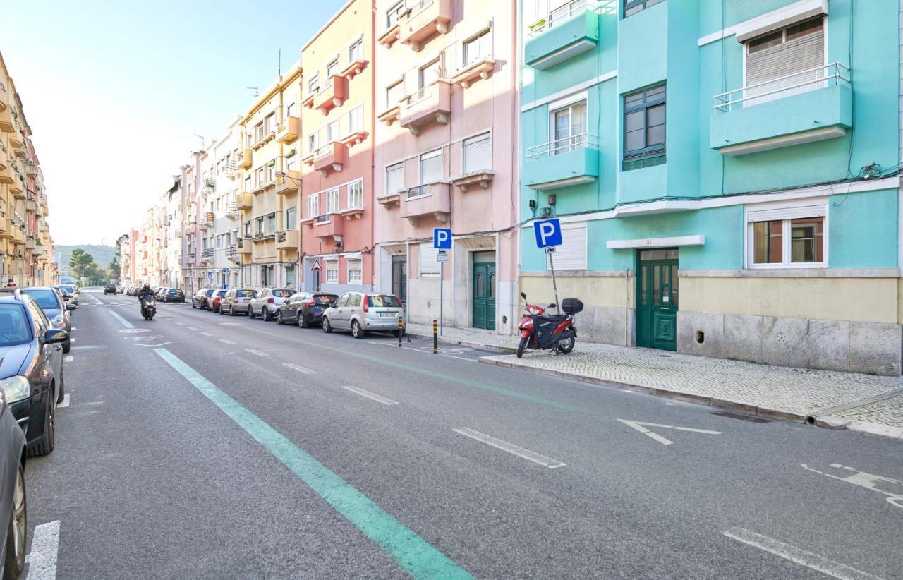Quiet And Central 2Br Apt, By Timecooler Lisboa Dış mekan fotoğraf